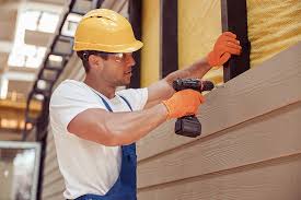 Best Custom Siding Design  in Metamora, IL